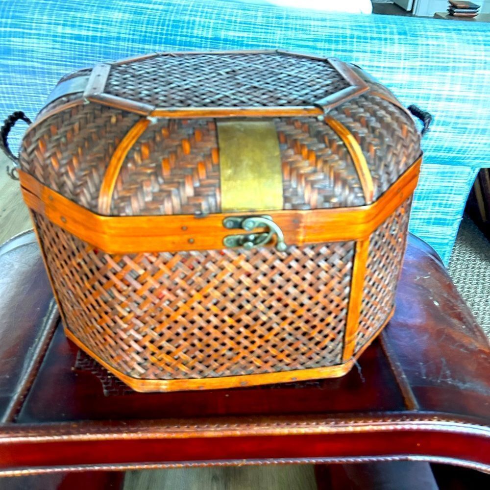 Vintage rattan Bamboo Woven Trunk Storage Basket W/ brass Closure